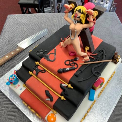 BDSM-Kuchen-2